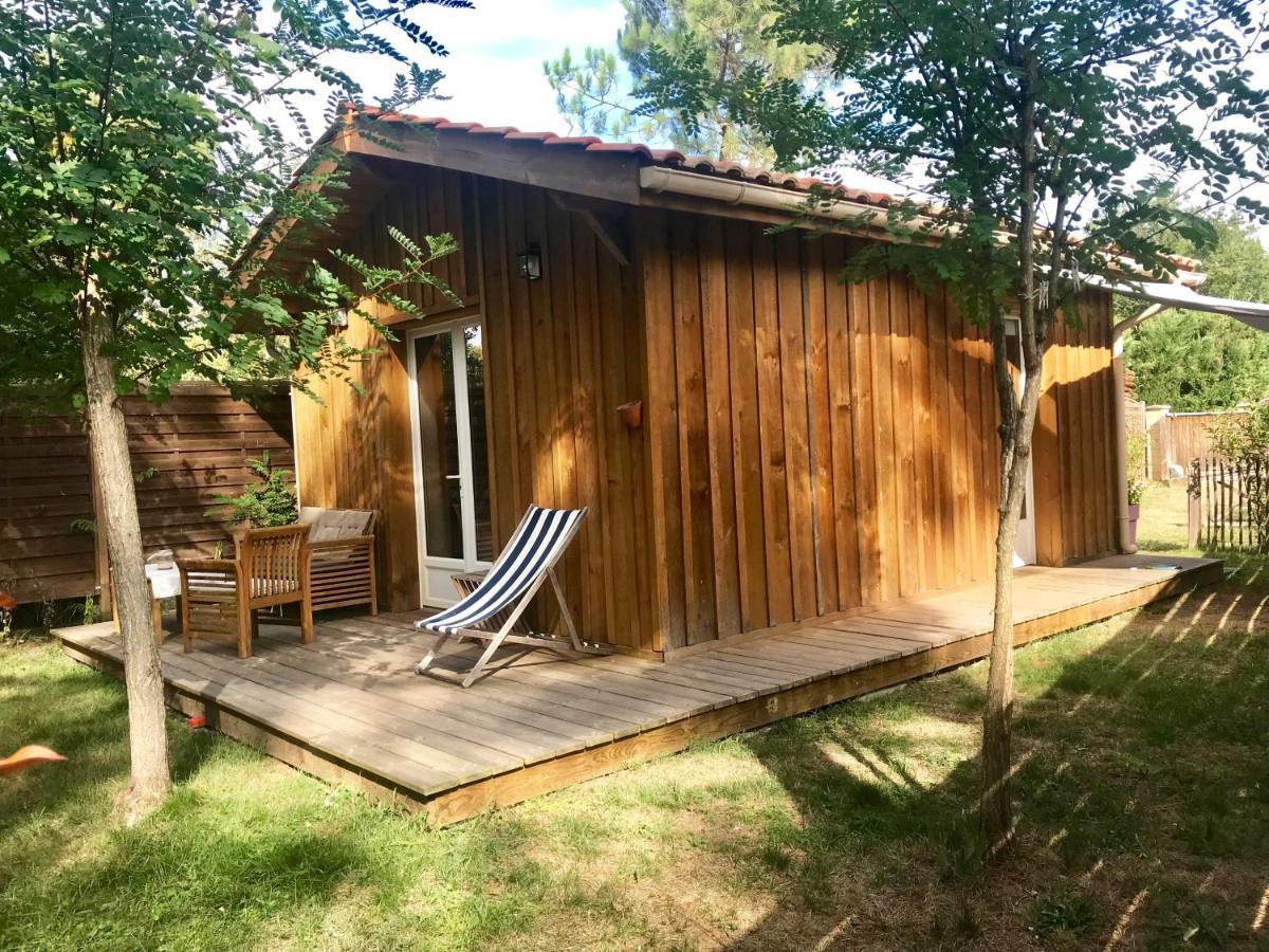 Escale Sous Les Pins Villa Salles  Ngoại thất bức ảnh